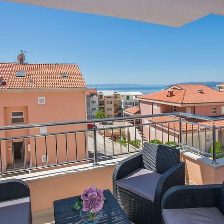 Apartman Dominik Makarska Exterior foto